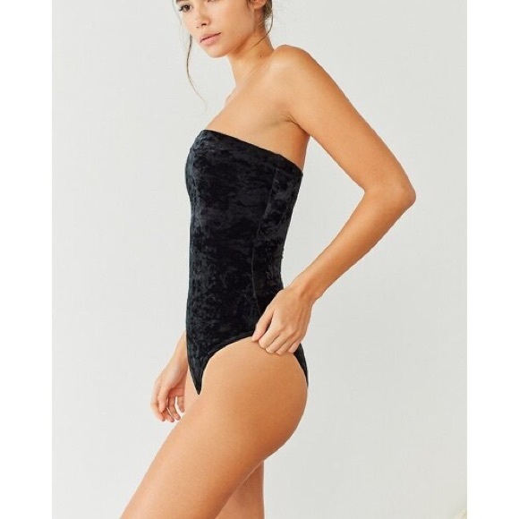 Out From Under MJ Velvet Tube Top Bodysuit Sz XS - Picture 3 of 10